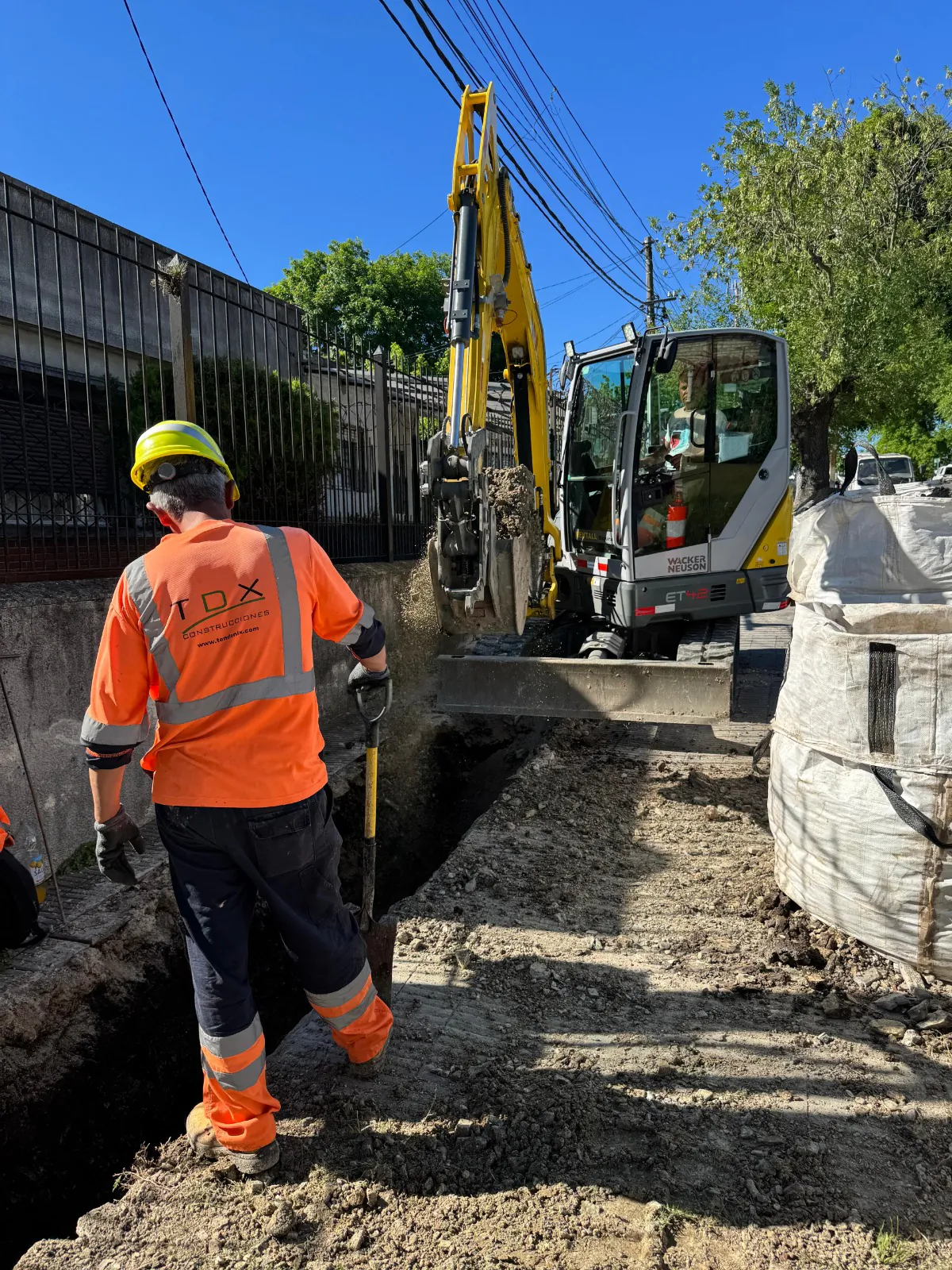 Obras Eléctricas — Tendanix S.A.